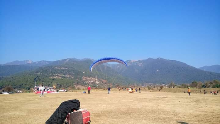 Go pro video images of long adventure with paragliding at bir billing